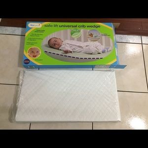 Universal crib wedge